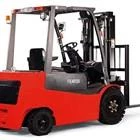 Forklift Electric 2 Ton 1