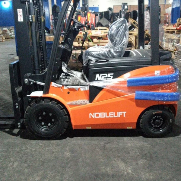 Dealer Forklift DIESEL IZUZU Kapasitas 3 Ton 